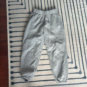Nike Kids Gray Sweatpants. Size L. EUC.